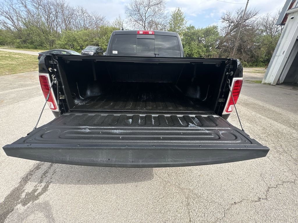 Used 2017 RAM 1500 Laramie w/ Convenience Group image 19