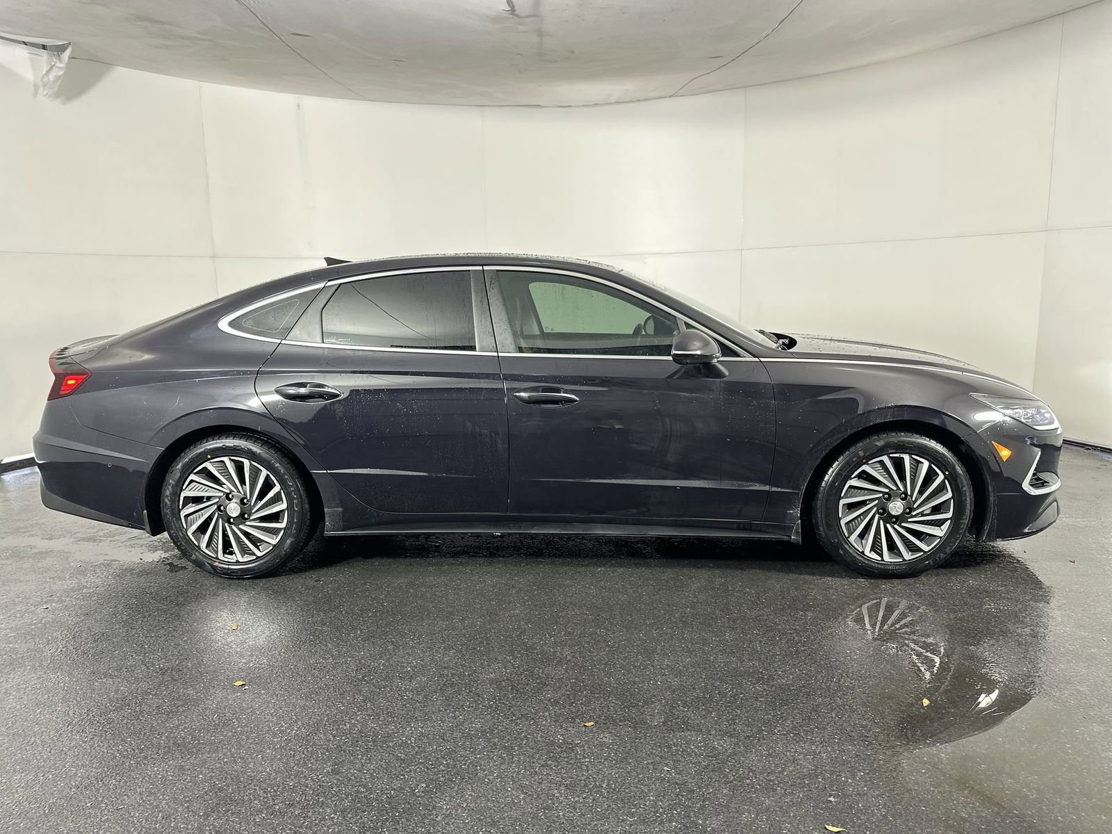 Used 2023 Hyundai Sonata Limited image 13