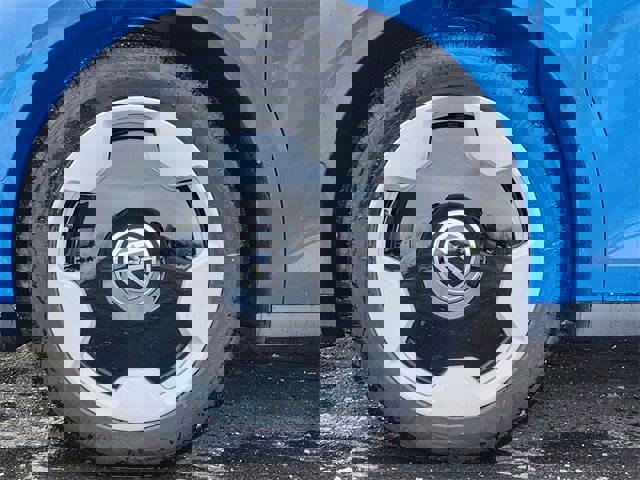 New 2025 Volkswagen ID. Buzz Pro S Plus image 10