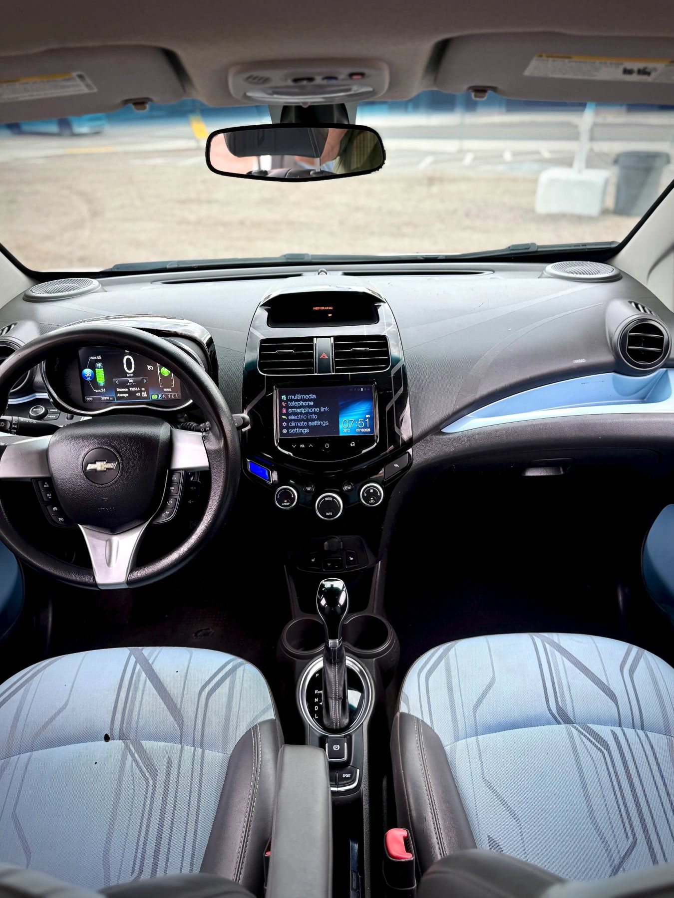 Used 2015 Chevrolet Spark LT FWD image 29