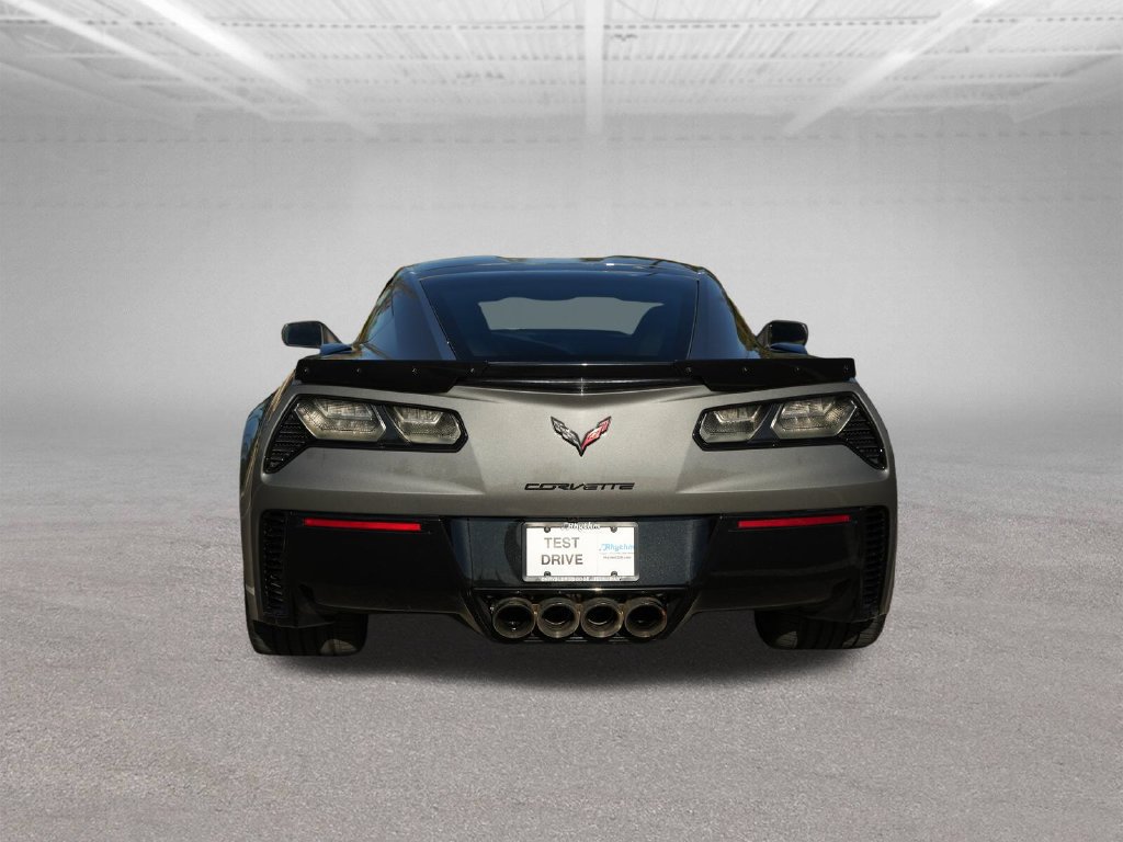Used 2016 Chevrolet Corvette Z06 w/ 3LZ Preferred Equipment Group RWD image 8