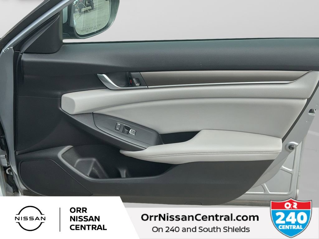 Used 2018 Honda Accord LX image 10