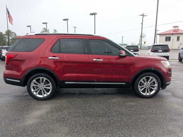 Used 2019 Ford Explorer Limited w/ Class II Trailer Tow Package FWD image 3