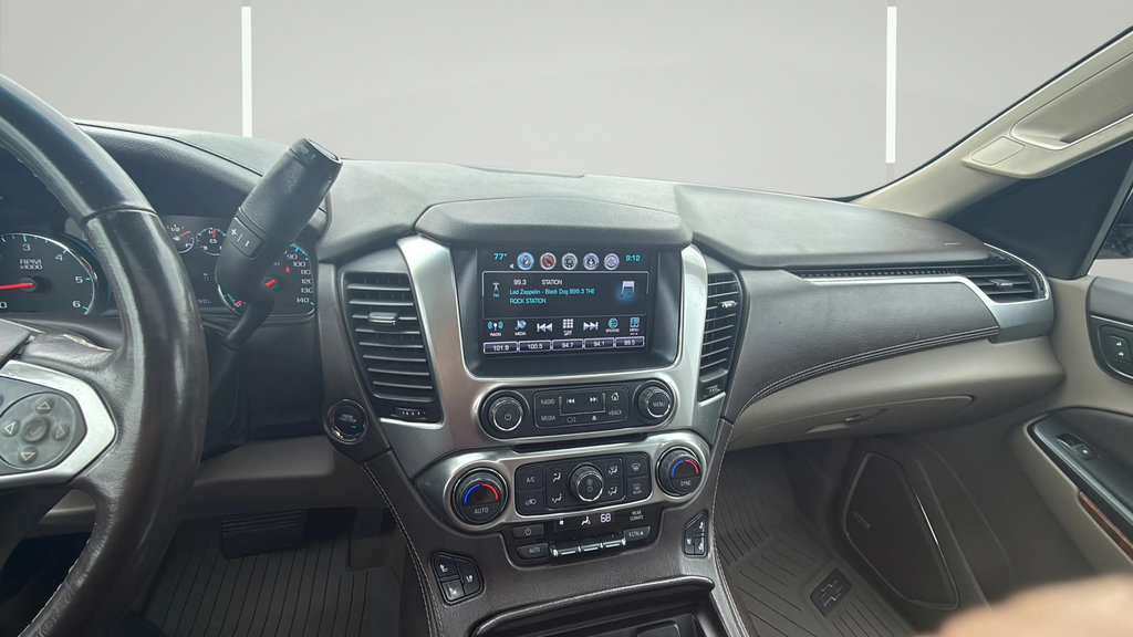 Used 2019 Chevrolet Suburban Premier AWD/4WD image 26