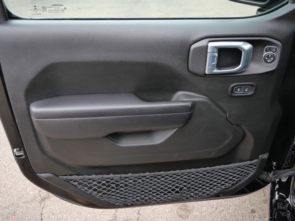 Used 2021 Jeep Gladiator Sport image 27