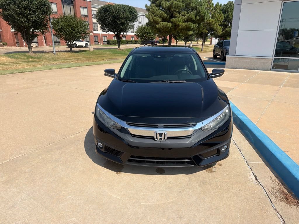 Used 2016 Honda Civic Touring image 3