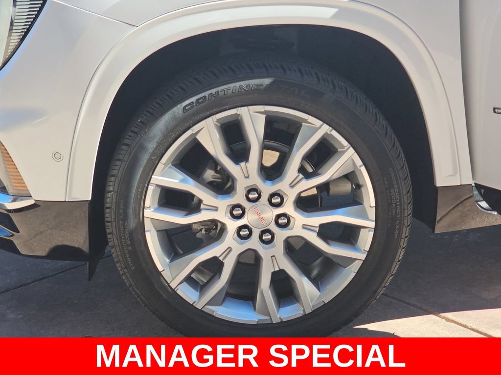 Used 2024 GMC Acadia Denali w/ Super Cruise Package FWD image 38