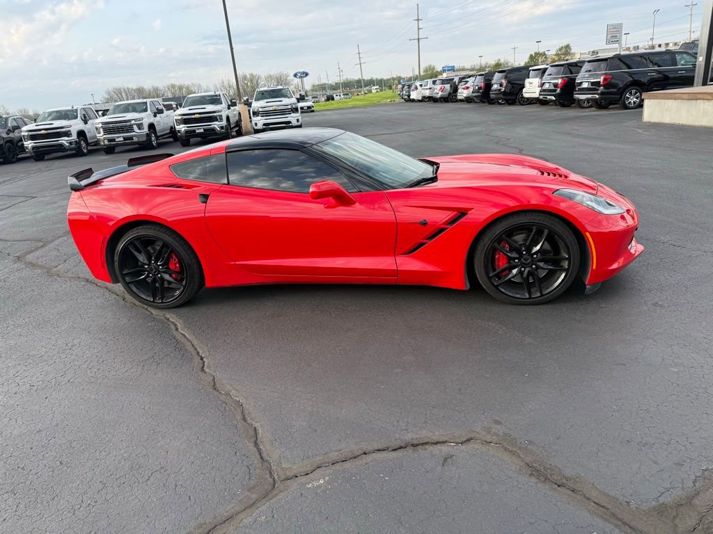 Used 2016 Chevrolet Corvette Stingray Coupe w/ 2LT Preferred Equipment Group RWD image 5