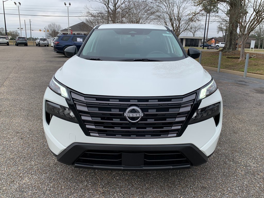 New 2026 Nissan Rogue S image 3