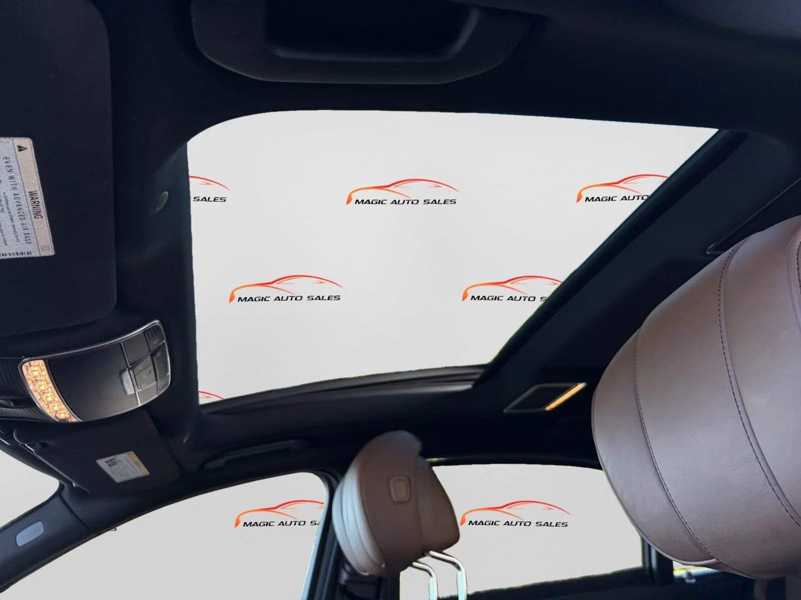 Used 2018 Mercedes-Benz S 560 Sedan image 28