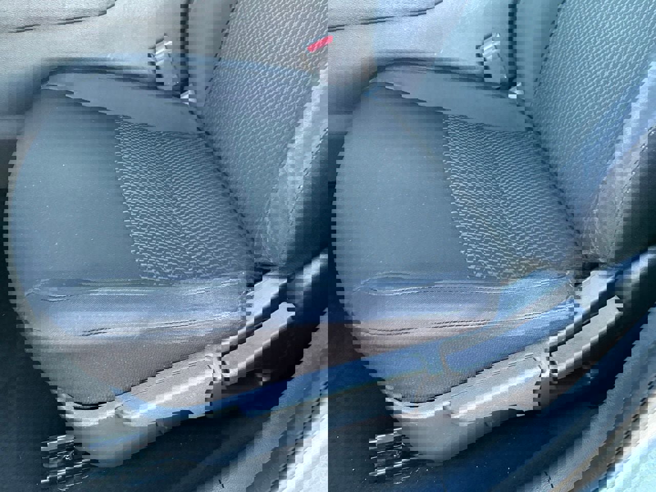 Used 2020 Nissan Sentra S image 30