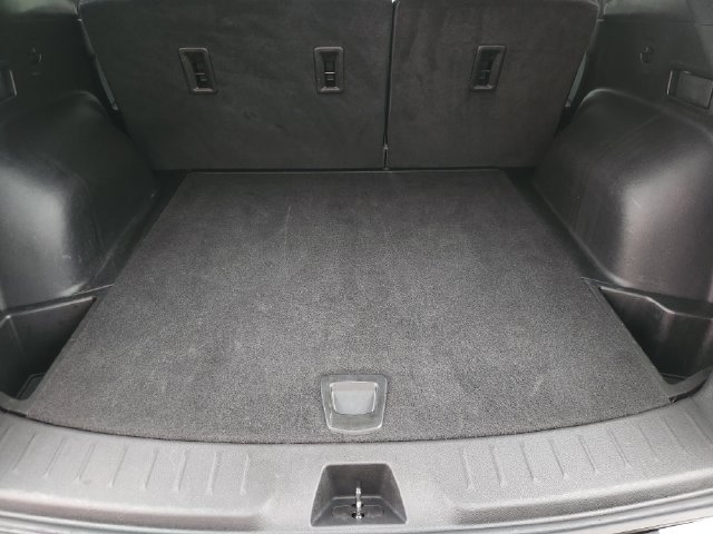 Used 2025 Chevrolet Blazer LT FWD image 27