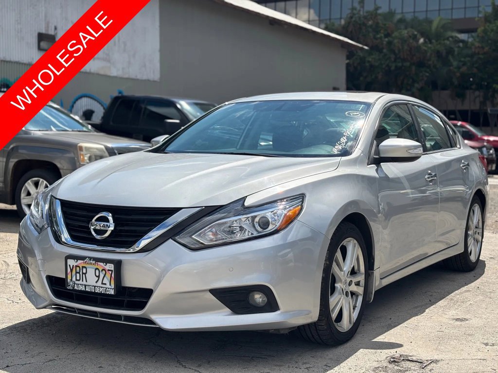 Used 2016 Nissan Altima 3.5 SL w/ 3.5 Technology Package FWD 360° Tour