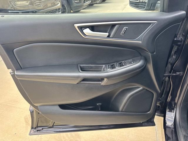 Used 2022 Ford Edge SEL AWD/4WD image 23