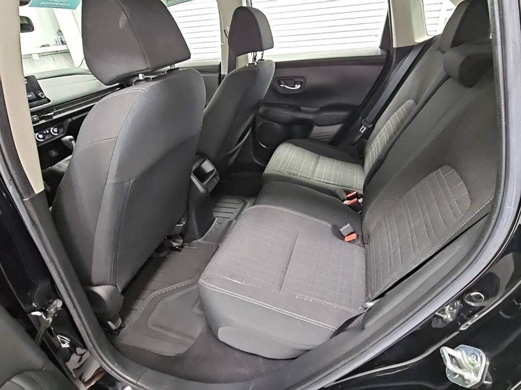 Used 2023 Honda HR-V LX image 29