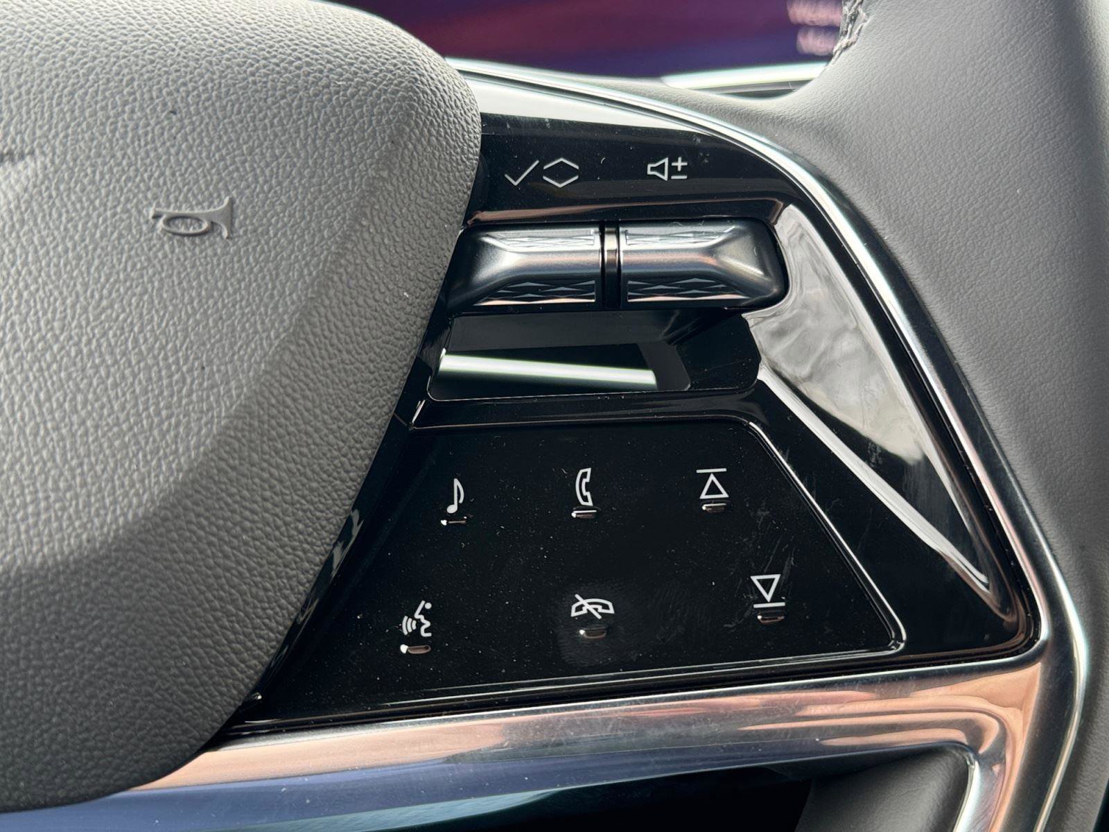 New 2026 Cadillac Escalade Luxury w/ LPO, Radiant Package image 14