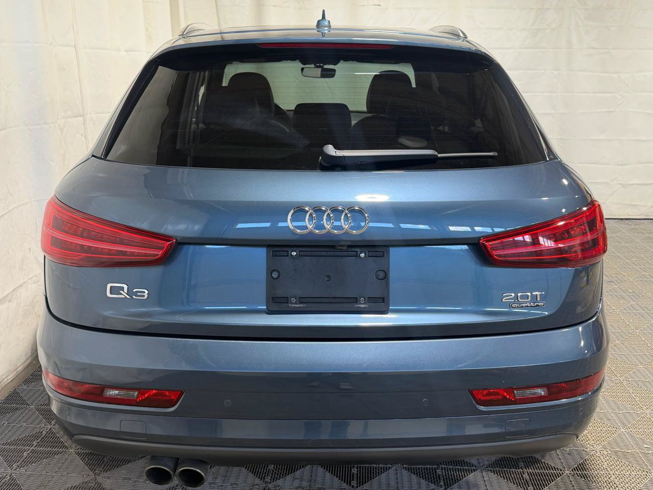 Used 2018 Audi Q3 2.0T Premium Plus w/ Premium Plus Package AWD/4WD image 8