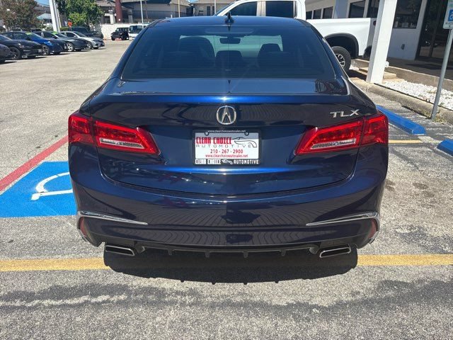 Used 2019 Acura TLX w/ Technology Package FWD image 5