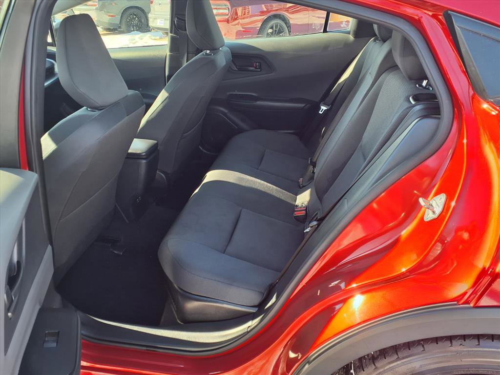 Used 2024 Toyota Prius LE image 19