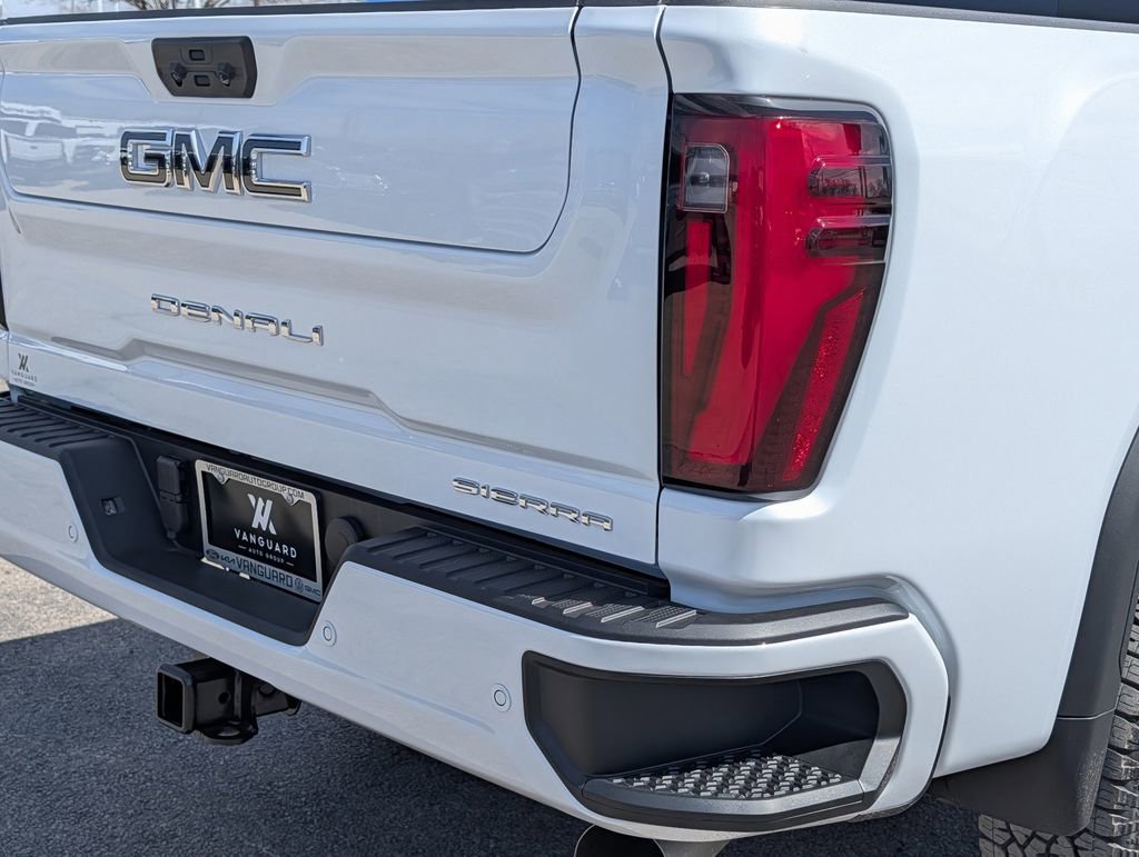 New 2026 GMC Sierra 2500 Denali Ultimate image 9