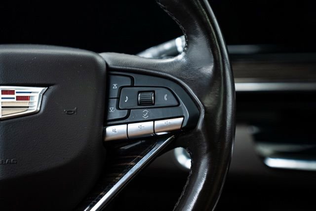 Used 2021 Cadillac Escalade ESV Premium Luxury image 19