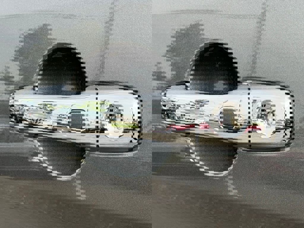 Used 2017 Ford Explorer Limited FWD image 14