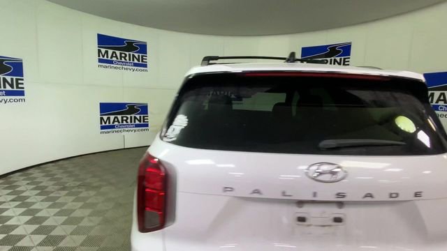 Used 2022 Hyundai Palisade Calligraphy w/ Winter Package image 9