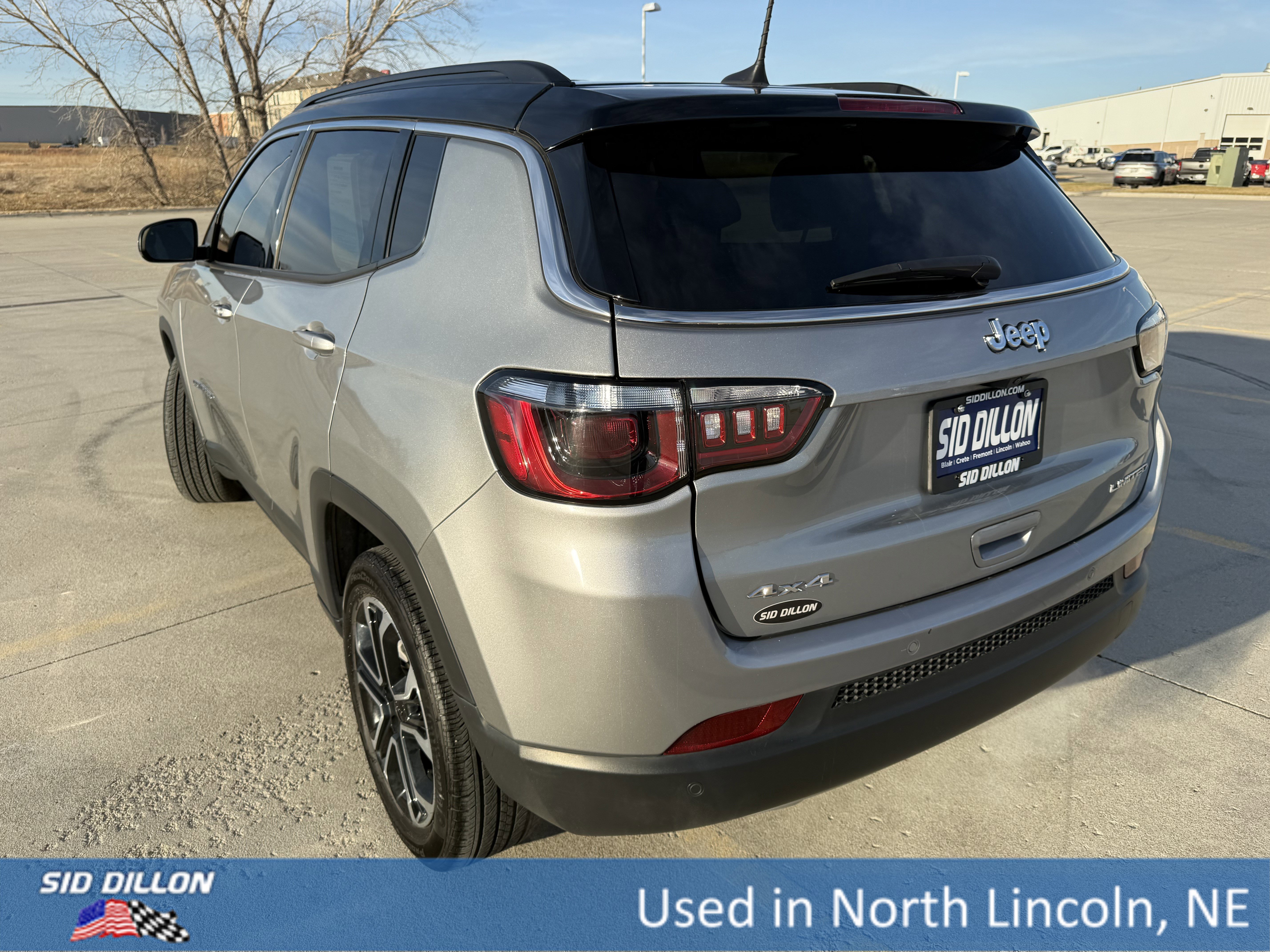Used 2023 Jeep Compass Limited image 4