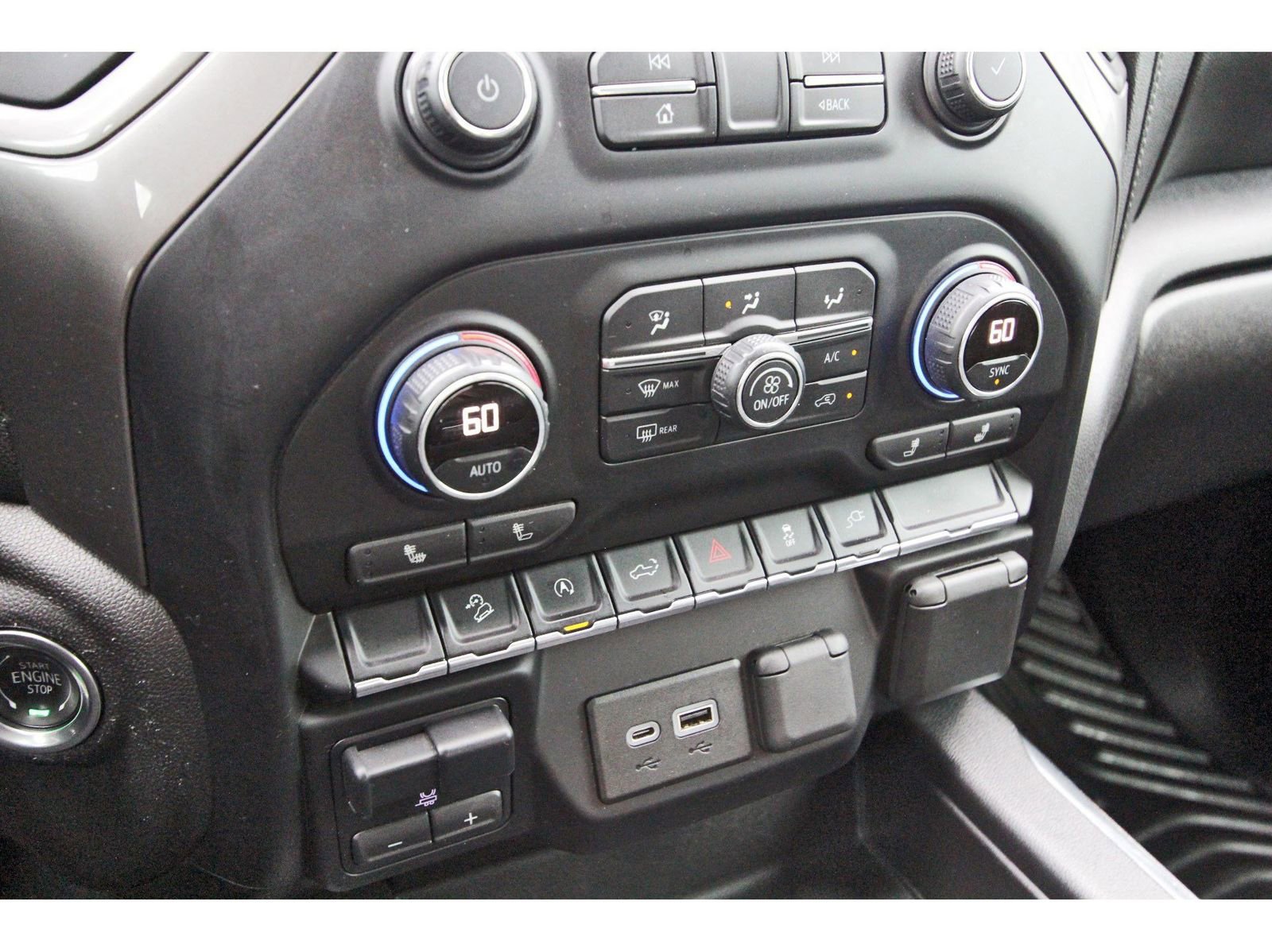 Used 2020 Chevrolet Silverado 1500 RST w/ Texas Edition image 23