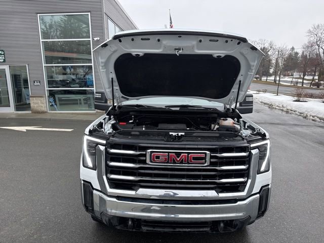 Used 2024 GMC Sierra 3500 SLE w/ SLE Convenience Package image 19