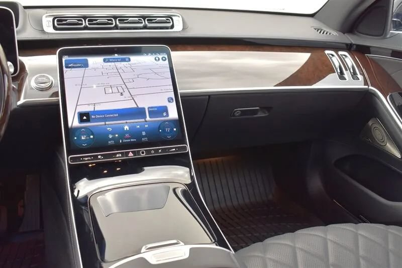 Used 2024 Mercedes-Benz S 500 4MATIC image 24