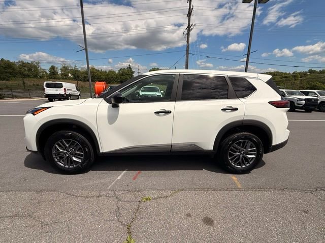 Certified 2024 Nissan Rogue S AWD/4WD image 8
