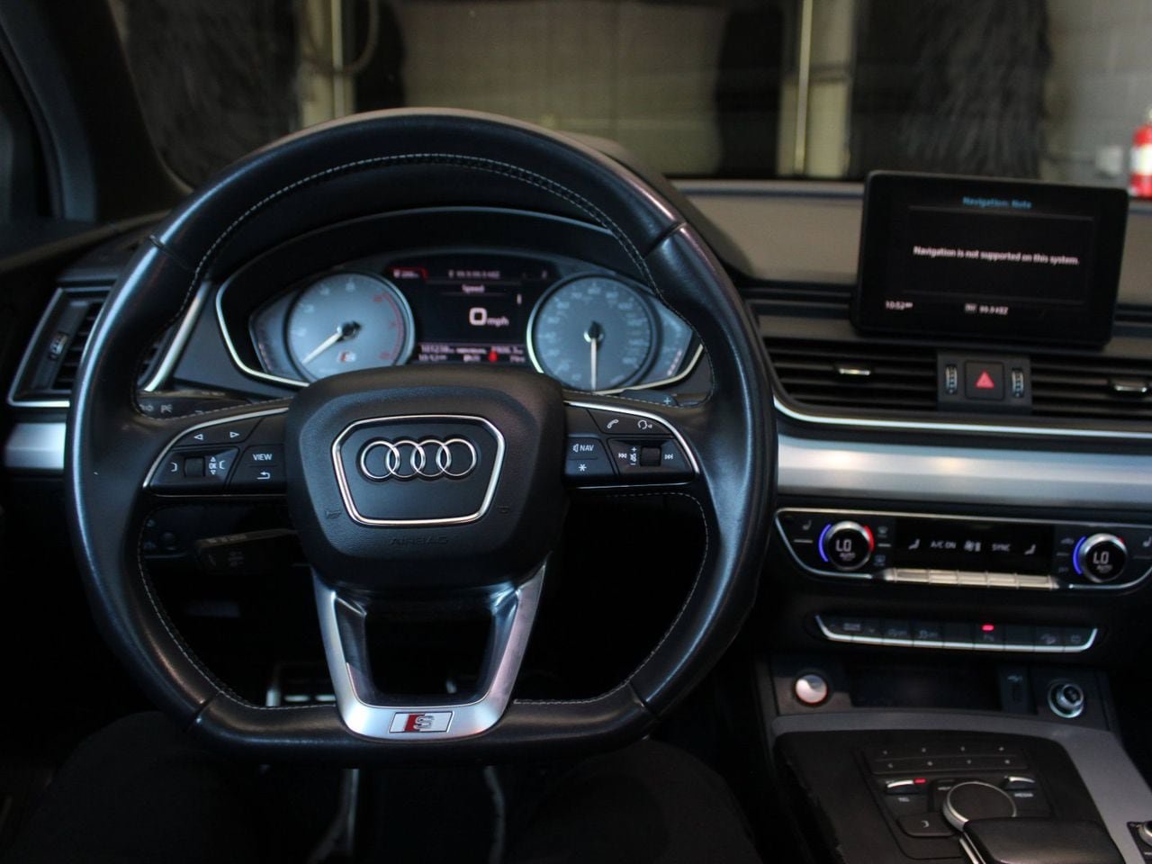 Used 2020 Audi SQ5 Premium w/ Convenience Package AWD/4WD image 34