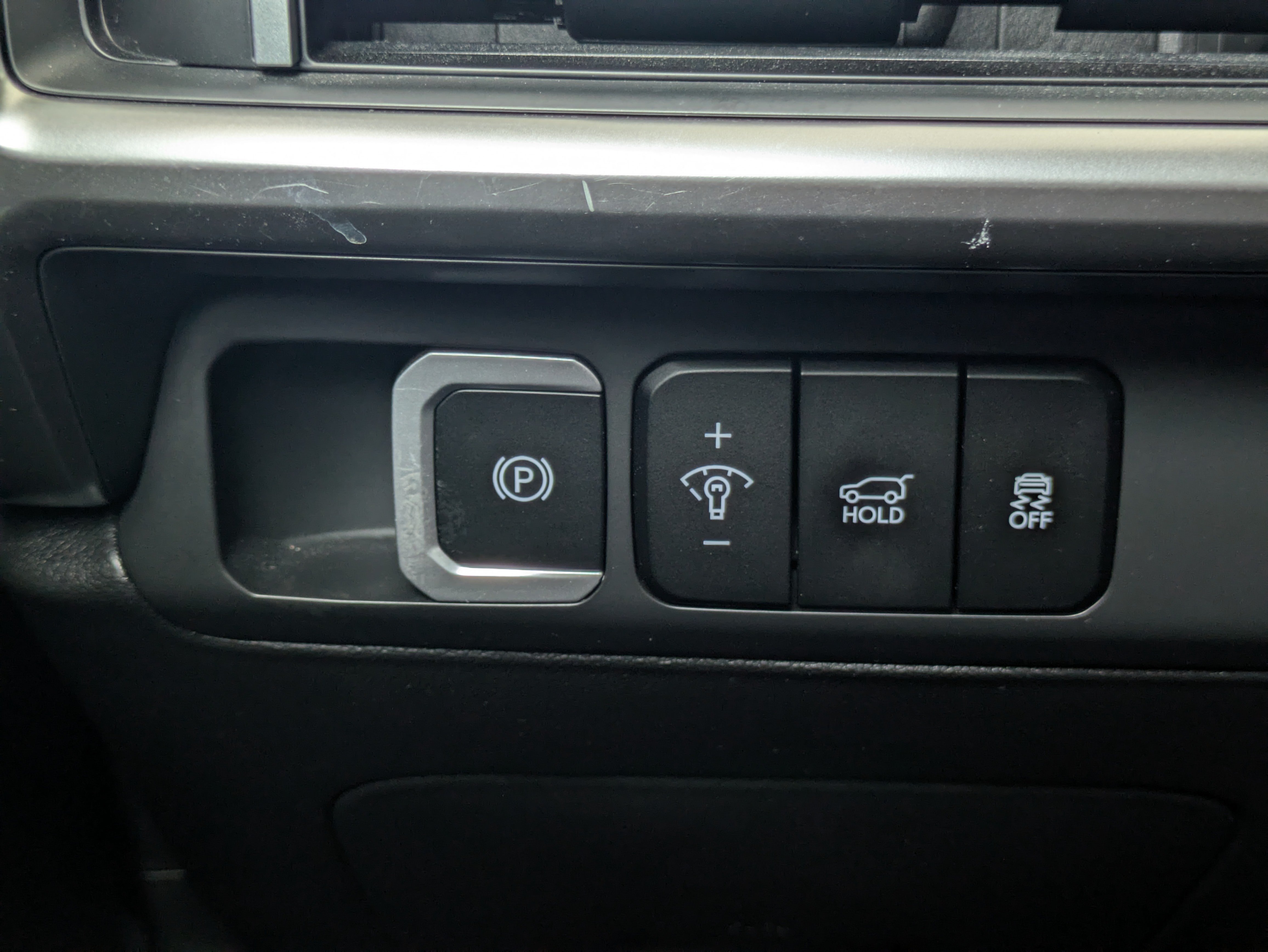 Used 2025 Hyundai Santa Fe SE FWD image 16