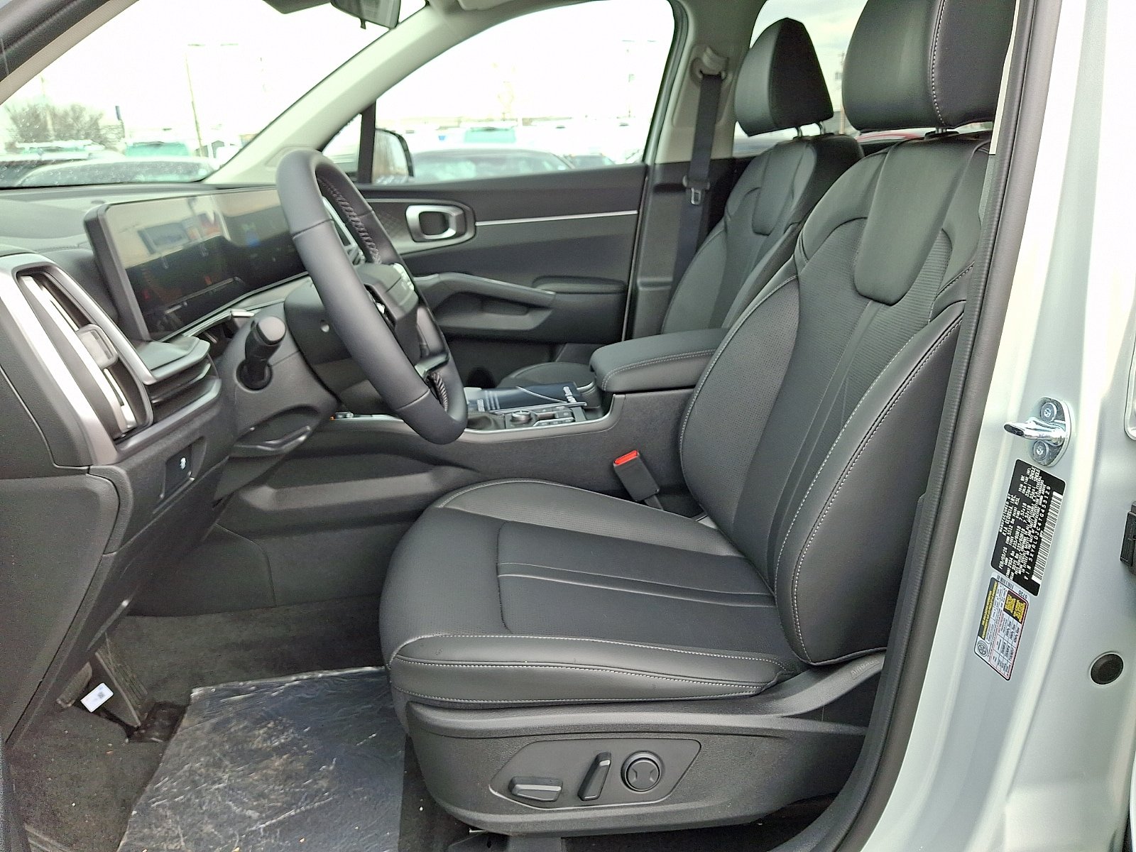 New 2026 Kia Sorento S AWD/4WD image 9