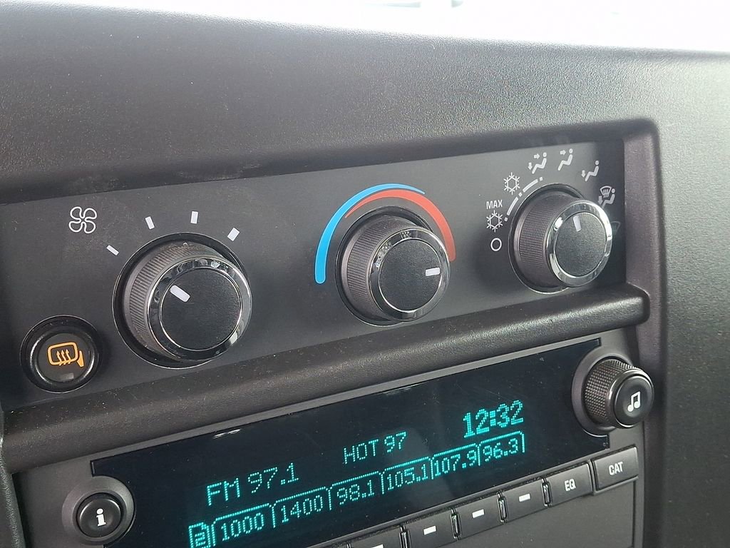 Used 2024 GMC Savana 2500 w/ Driver Convenience Package image 16