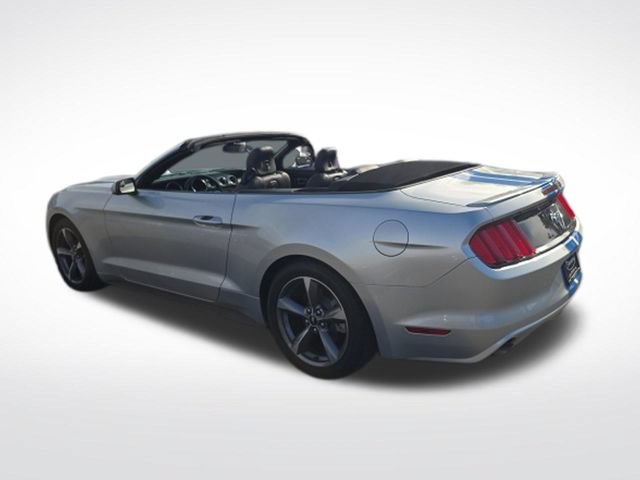 Used 2017 Ford Mustang Convertible w/ Equipment Group 051A RWD image 5