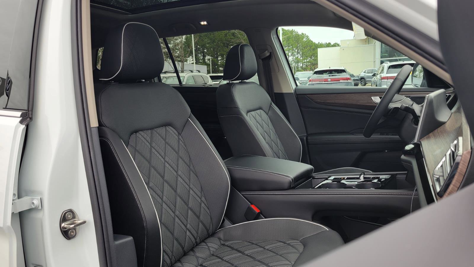 New 2026 Volkswagen Atlas SEL Premium R-Line image 48