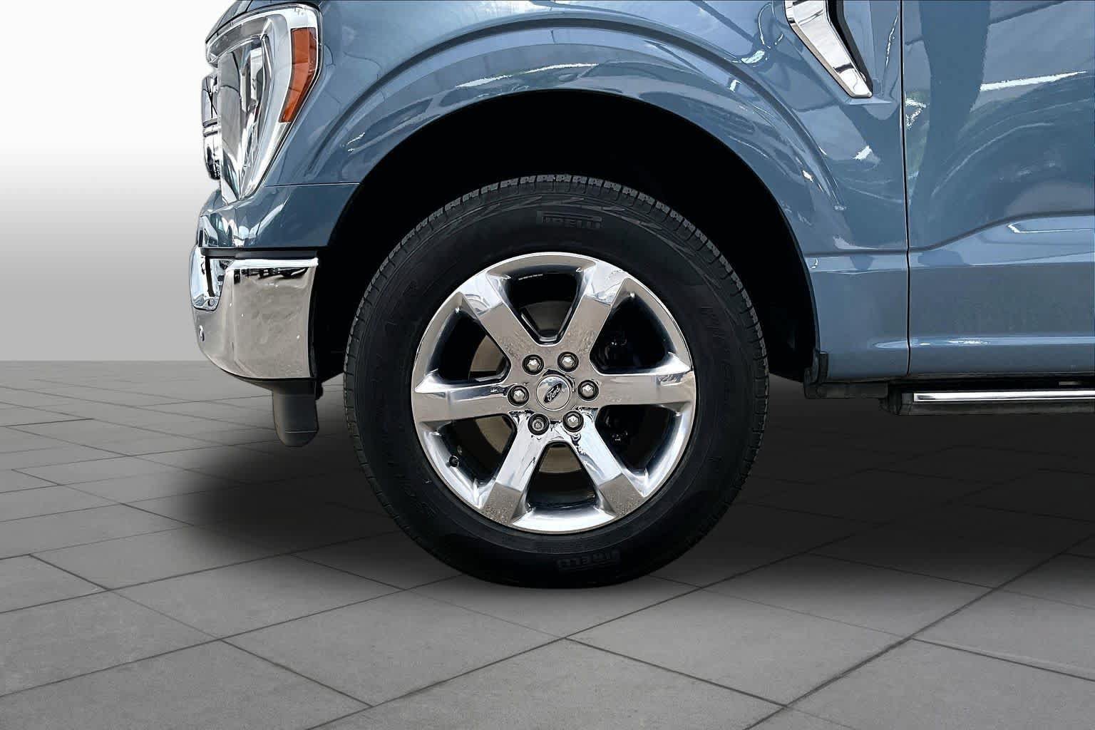 Used 2023 Ford F150 Lariat w/ Equipment Group 502A High AWD/4WD image 11