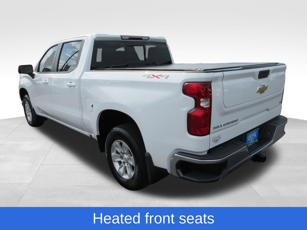 Certified 2021 Chevrolet Silverado 1500 LT w/ Convenience Package II AWD/4WD image 3