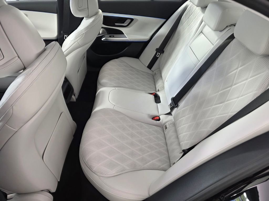 New 2026 Mercedes-Benz E 350 Sedan image 10