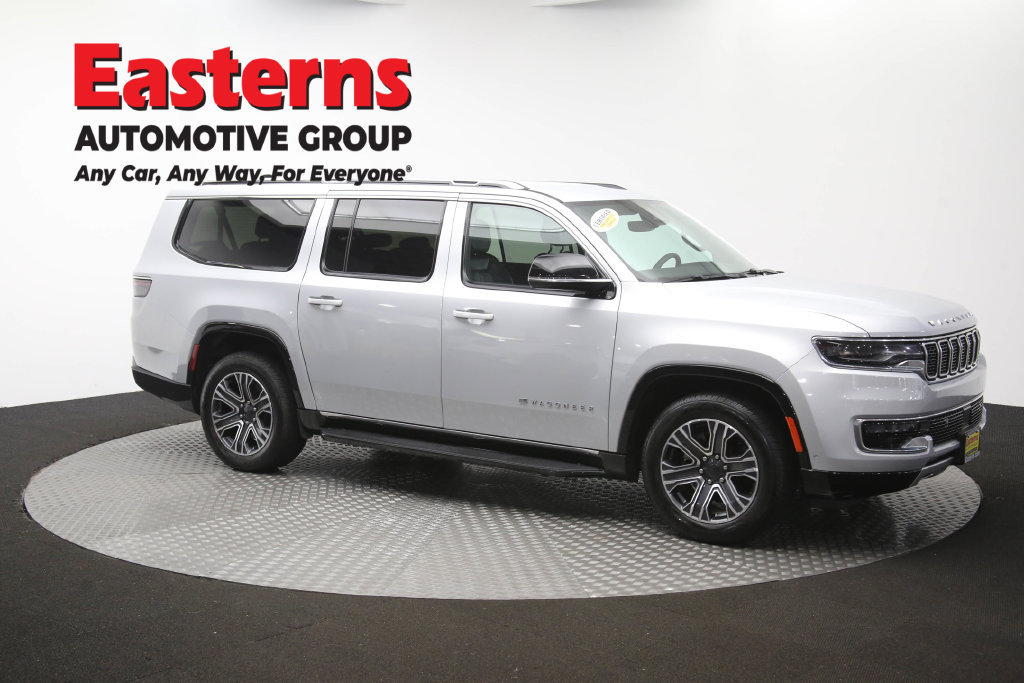 Used 2024 Jeep Wagoneer L Series II w/ Flexible Seating Group AWD/4WD image 55