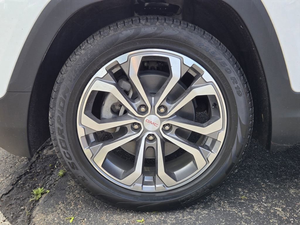 Used 2019 GMC Terrain SLT w/ Preferred Package AWD/4WD image 7