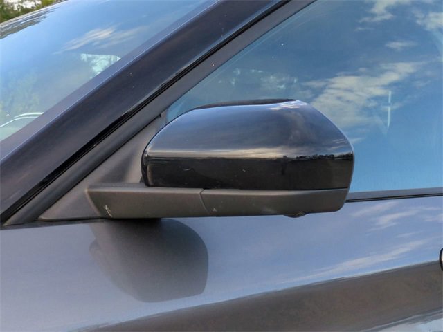 Used 2023 Ford Explorer Limited image 12