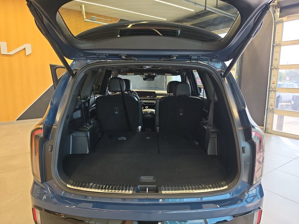 Certified 2024 Kia Telluride SX Prestige X-Line AWD/4WD image 45