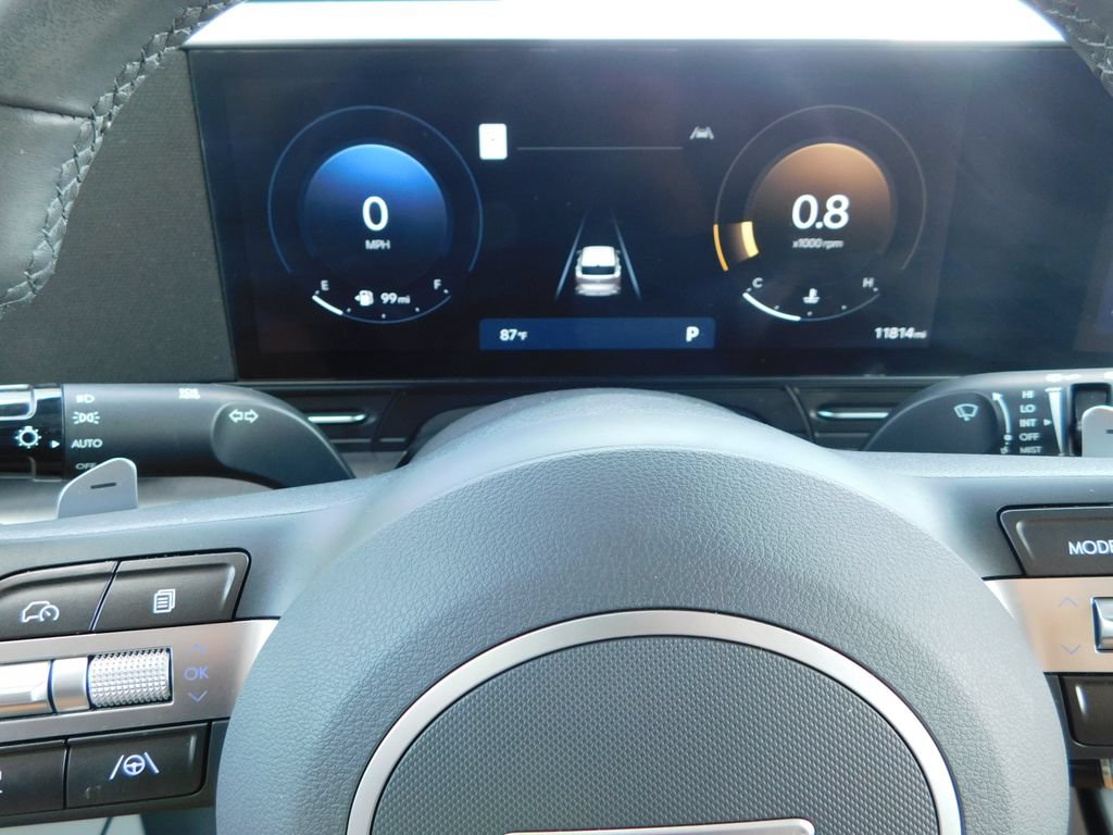 Used 2025 Hyundai Kona Limited AWD/4WD image 33