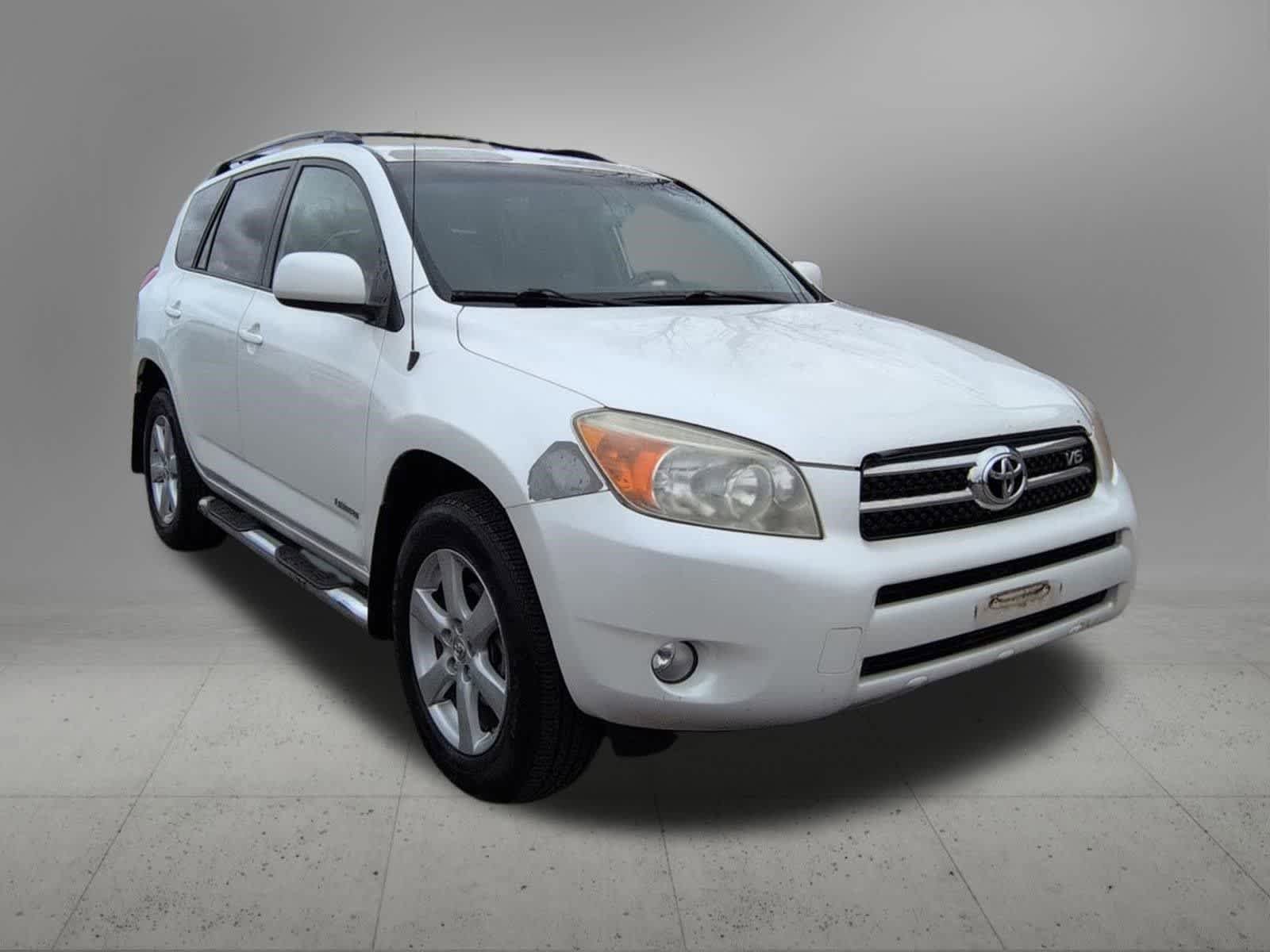 Used 2007 Toyota RAV4 Limited FWD image 8