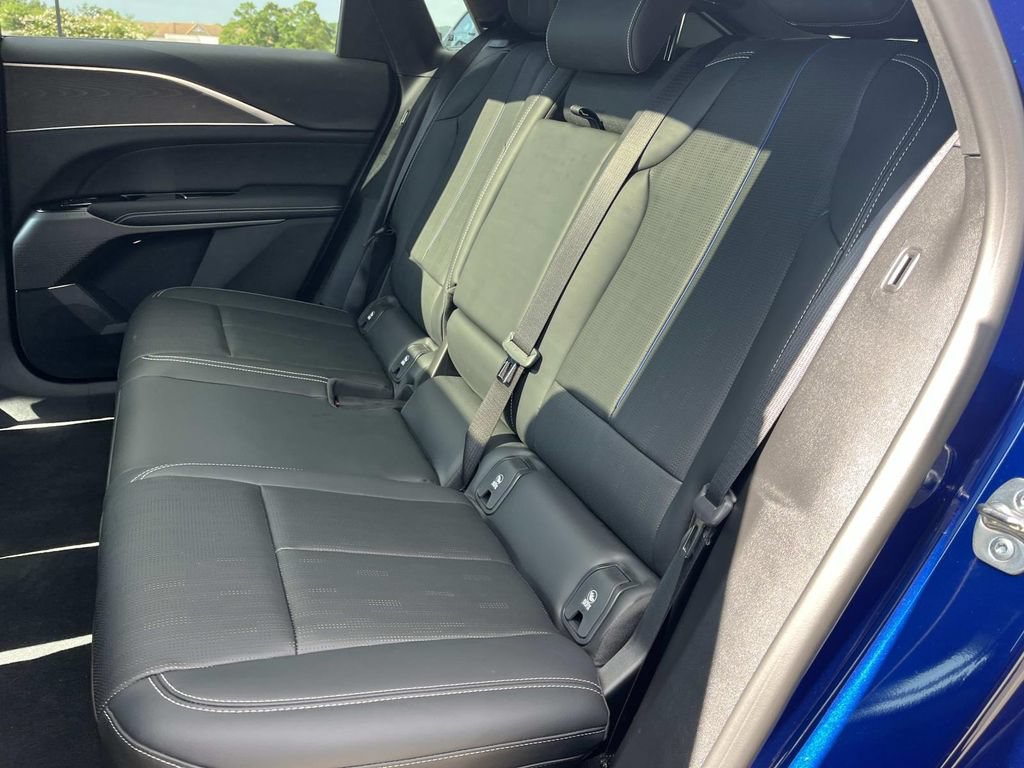 Certified 2024 Cadillac Lyriq Sport RWD image 22