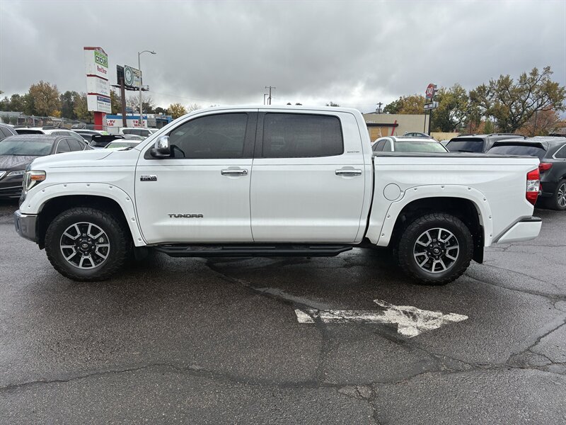 Used 2018 Toyota Tundra Limited w/ Limited Premium Package AWD/4WD image 4