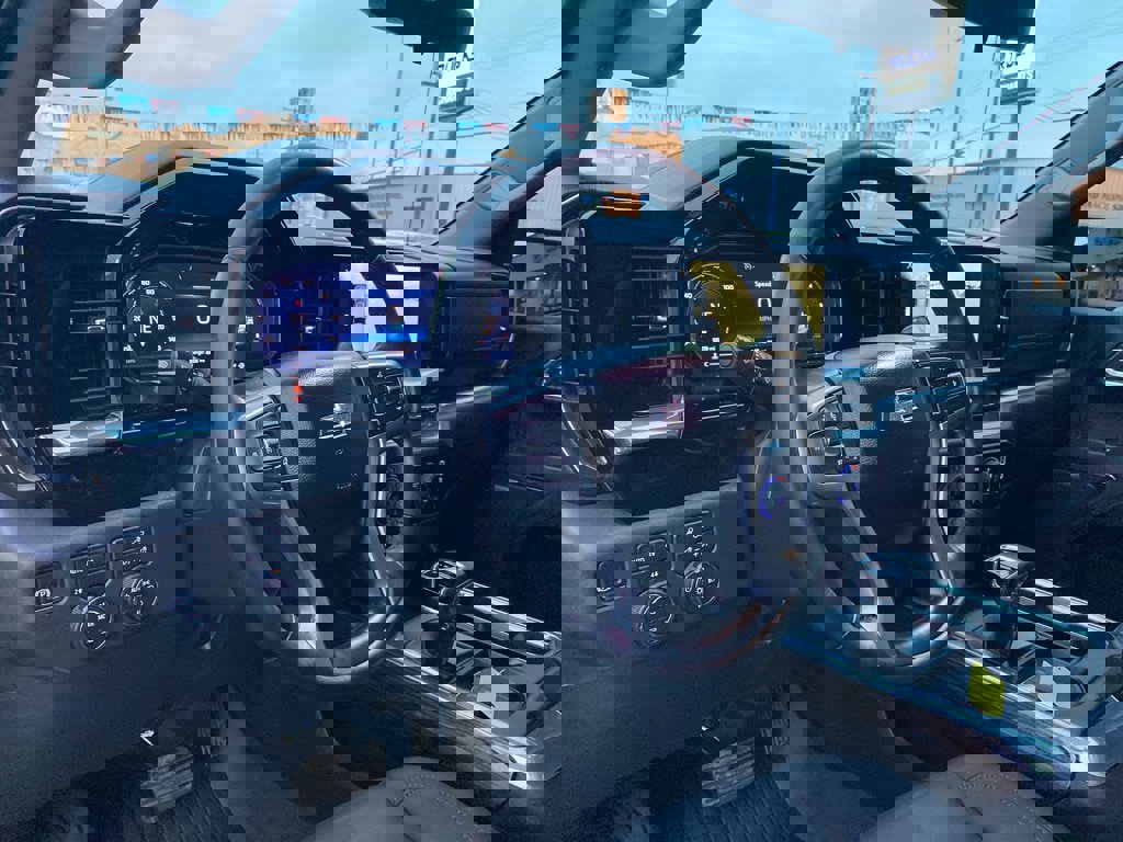 Used 2025 Chevrolet Silverado 1500 LT Trail Boss w/ Convenience Package II image 36